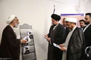 آیین رونمایی  از فصلنامه گواه در مرکز اسناد انقلاب اسلامی