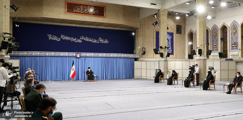 دیدار خانواده شهید حاج قاسم سلیمانی و دست‌اندرکاران مراسم سالگرد ایشان با رهبر معظم انقلاب