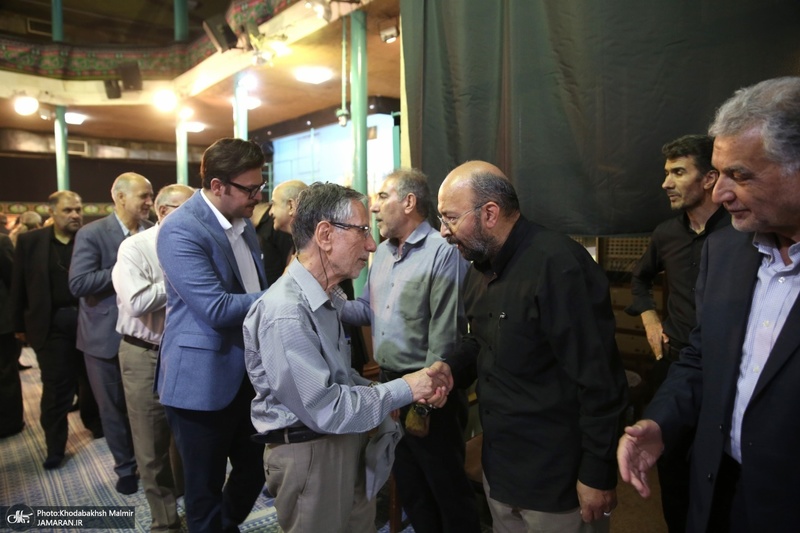 بازخوانی و تبیین ابعاد سیاسی و اجتماعی شادروان علیرضا آفریدون در حسینیه جماران