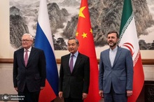 حسینی، تحلیلگر مسائل بین‌الملل: قطع ارتباط با غرب باعث شده در مقابل چین و روسیه خلع سلاح شویم/ به خاطر تبدیل شدن سیاست خارجی به ابزار رقابت‌های داخلی، روسیه در مقابل ایران احساس مصونیت می کند