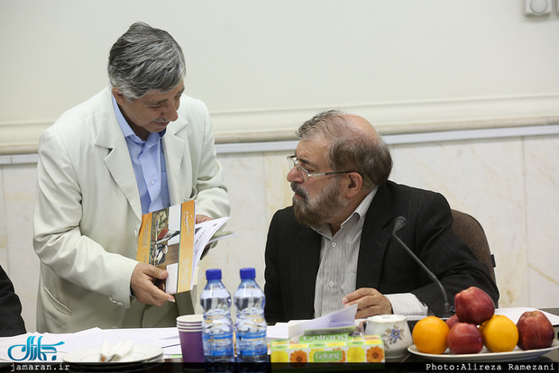 14 خرداد مراسم ادای احترام زرتشتیان به مقام شامخ امام(س) در نیایشگاه آدریان تهران برگزار می شود