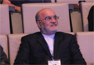 بازنشستگان در حال ترک محل‌های خدمت هستند