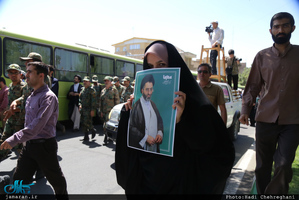 مراسم تشییع پیکر مطهر شهید حمله تروریستی اخیر حجت الاسلام تقوی در قم