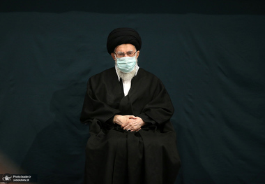 آخرین شب مراسم عزاداری حضرت فاطمه‌زهرا (س) در حسینیه امام خمینی