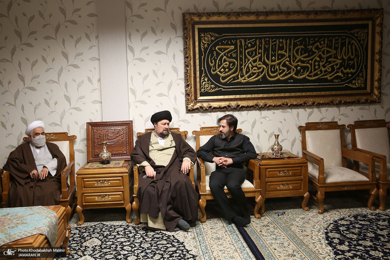 حضور سید حسن خمینی در منزل مرحوم آیت الله ری شهری (ره)