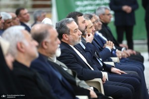 مراسم تجدیدمیثاق وزیر و معاونان وزارت امور خارجه با آرمان‌های امام خمینی