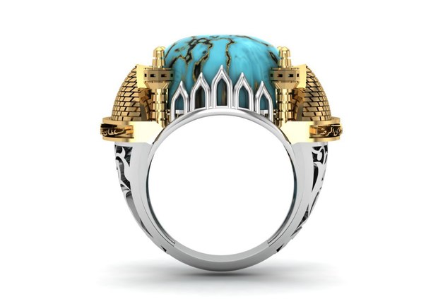 اهدای انگشتری نقره با طرح حرم امام رضا (ع) به رهبر معظم انقلاب