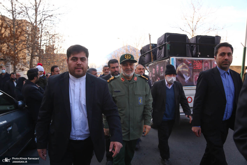 تشییع پیکر شهدای مدافع حرم در شهرک شهید محلاتی