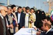 مردم در شعبه اخذ رأی استان بوشهر حضور پرشور دارند