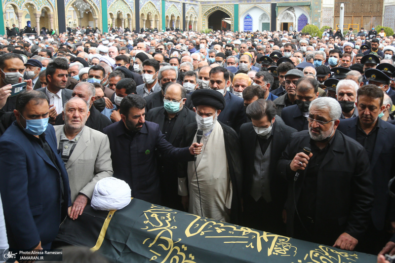 مراسم تشییع و خاکسپاری پیکر آیت الله ری شهری (ره) در حرم حضرت عبدالعظیم حسنی (ع)