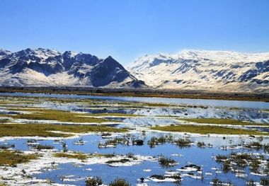 تالاب بین‌المللی چغاخور یخ زد