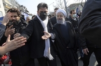 حضور حسن روحانی در راهپیمایی ۲۲ بهمن (2)