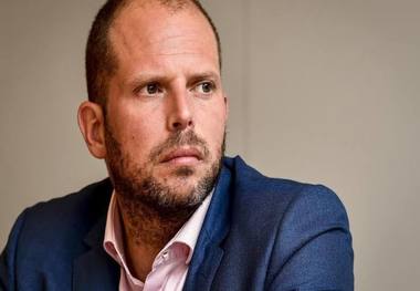 وزیر دفاع بلژیک روسیه را تهدید کرد: مسکو را از روی نقشه جهان محو می کنیم!