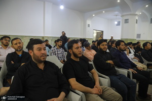 نشست «قرآن و عترت، محور اتحاد مسلمانان در اندیشه امام خمینی(س)» به زبان اردو