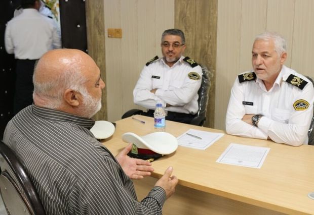 رئیس پلیس راهور ناجا با مردم کرمانشاه دیدار کرد