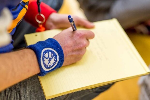 داوران ایرانی در وبینار اتحادیه جهانی کشتی حاضر می شوند
