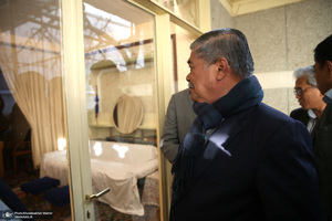 بازدید محمد بن سیو وزیر کشاورزی  و امنیت غذایی کشور مالزی از  بیت امام خمینی (س) در جماران