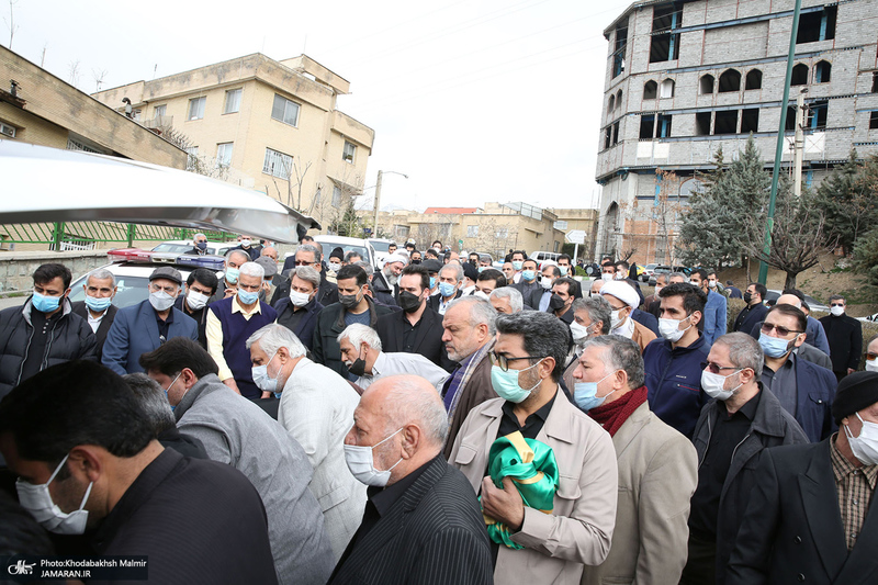 مراسم تشییع پیکر آیت الله ری شهری (ره) از حسینیه کوثر (س)