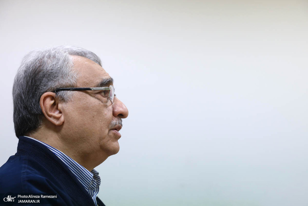 فرجی راد: ایران نباید وارد مذاکرات موشکی شود/ آمریکایی‌ها می‌خواهند مسأله موشکی را هم در مذاکرات مطرح کنند