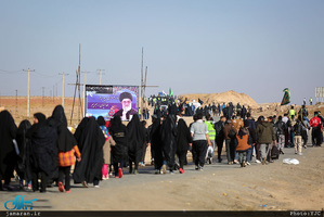 زائران پیاده حضرت علی ابن موسی الرضا(ع)