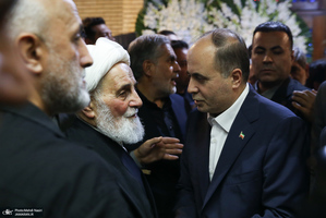 مراسم ختم احمد ناطق نوری