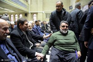 مراسم ترحیم مادر محمد شریعتمداری