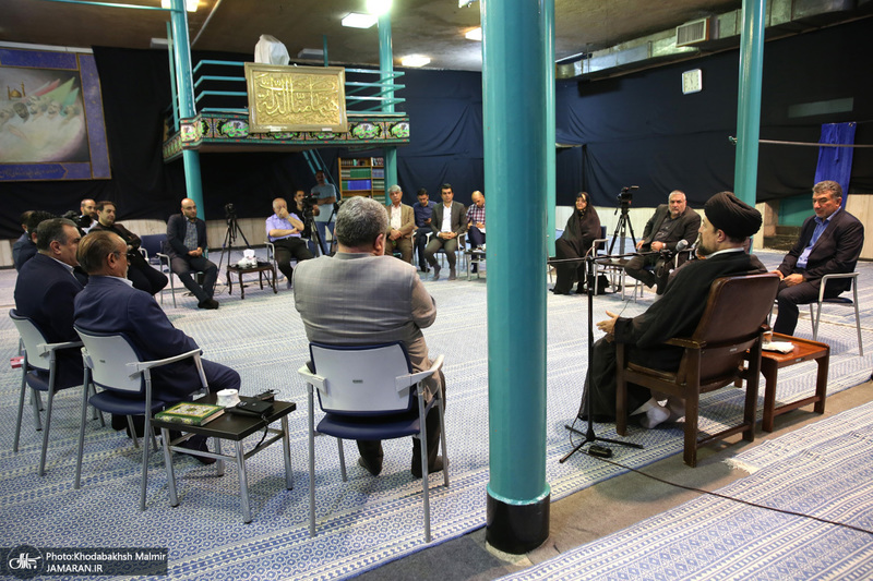 دیدار اعضای شورای مرکزی حزب اعتماد ملی با سید حسن خمینی