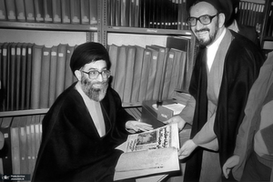 شهید آیت الله العظمی سید علی خامنه ای (ره) به روایت تصویر -1
