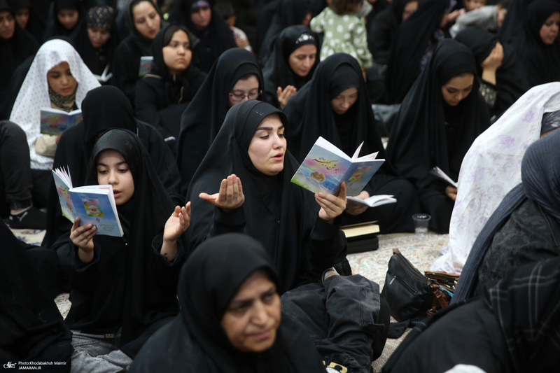 مراسم شب بیست و یکم ماه رمضان در حرم حضرت امام خمینی (س)