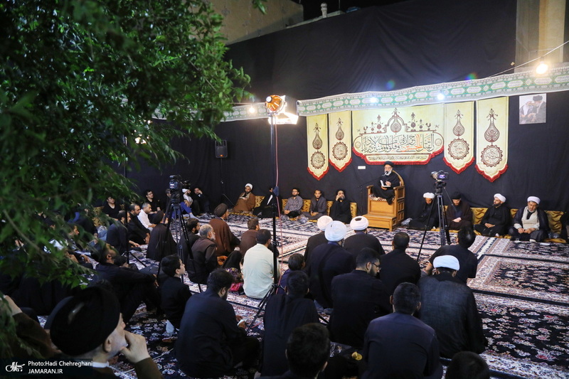 مراسم عزاداری دهه اول ماه صفر در بیت آیت الله شاه آبادی در قم‎