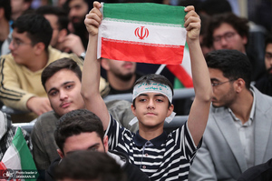 دیدار دانش‌آموزان و دانشجویان با رهبر معظم انقلاب