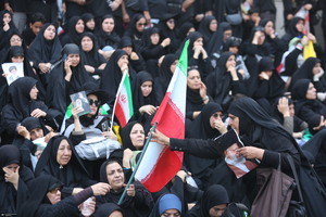مراسم وداع با رهبر شهید انقلاب در مصلی تهران