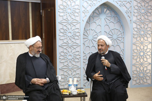 مراسم تقدیر از دست اندرکاران همایش نکوداشت وکلای حضرت امام خمینی (س)