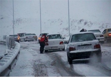 آغاز بارش برف و باران در بسیاری از استان‌های کشور احتمال بارش برف در شمیرانات