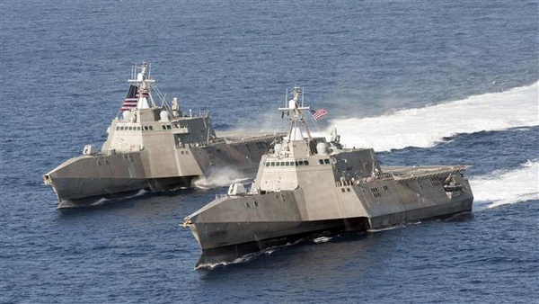 نیروی دریایی آمریکا به قایق‌های ایرانی تیر اخطار شلیک کرد