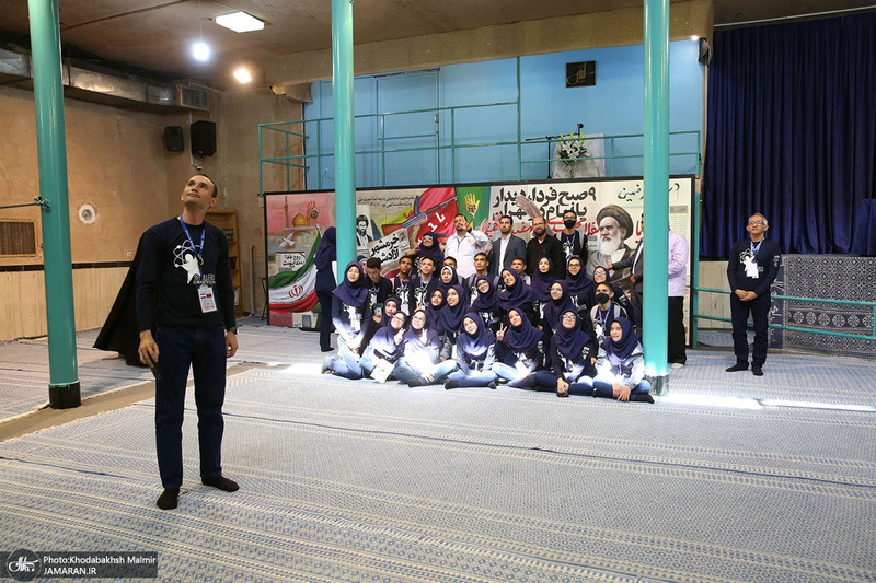 بازدید جمعی از دانش آموزان و معلمان کشور ونزوئلا‎‎ از جماران