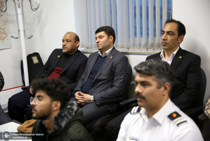 دیدار مدیر عامل و  کارکنان کیش ایر با یادگار امام