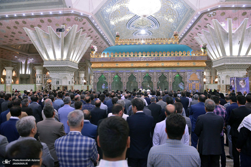 تجدید میثاق مدیریت و کارکنان سازمان تامین اجتماعی با آرمان های حضرت امام خمینی (س)