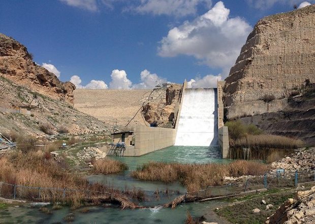 بحران آب، رسوبات انباشته در سدها و مهار نشدن آب های مرزی سه مشکل اصلی ایلام در حوزه آب