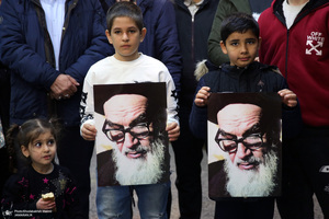 بازدید اقشار مختلف مردم از بیت امام خمینی (س) در جماران- 7