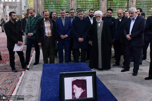 تجدید میثاق رئیس، مدیران و کارکنان ستاد اجرایی فرمان امام با آرمان‌های حضرت امام خمینی (س)