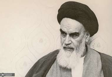 پاسخ امام به استفتای آیت الله صانعی درباره توقیف حکم