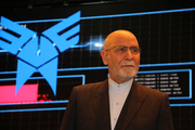 رئیس دانشگاه آزاد واحد علوم پزشکی تهران استعفا داد