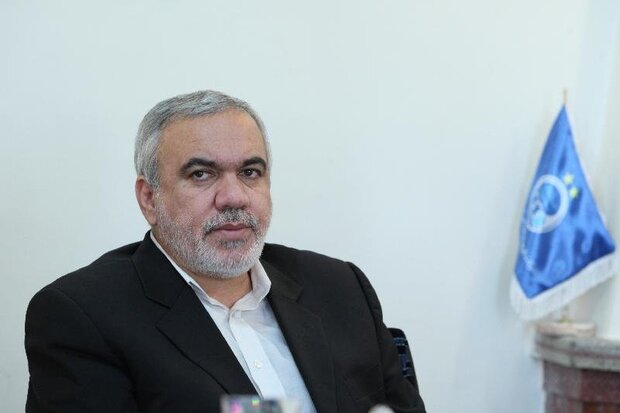 فتح الله زاده: السد که هیچ، همه آسیا از اسم استقلال می‌ترسند
