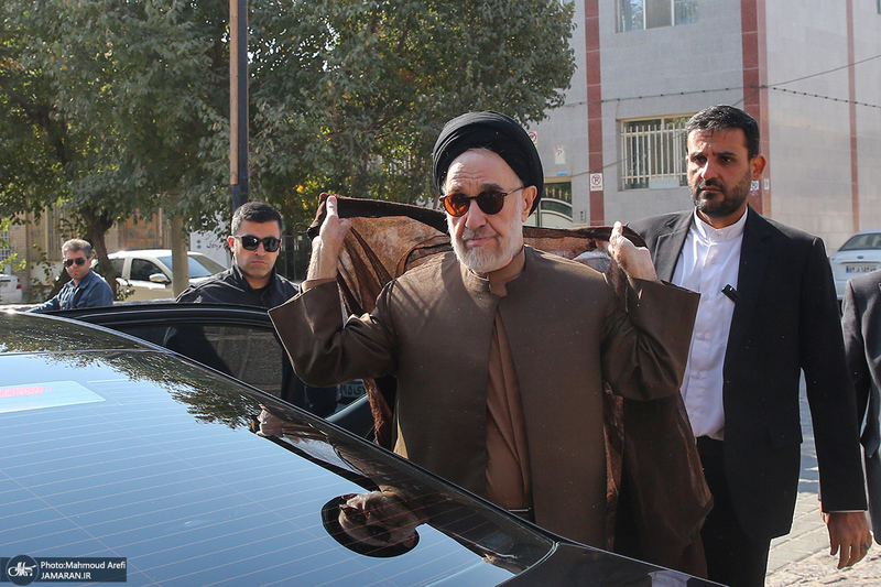 بازدید سید محمد خاتمی از باغ دولت آباد یزد