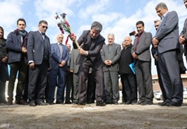 کلنگ زنی نخستین کارخانه خودروسازی در استان آذربایجان‌غربی