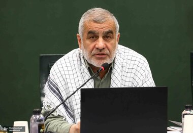 نایب‌رئیس مجلس: کارشناسان رسمی دادگستری، چشم تخصصی عدالت و مأمور کشف حقیقت هستند / نظریه‌های کارشناسی دقیق و منصفانه، اعتماد عمومی به دستگاه قضایی را تقویت می‌کند / روزآمدسازی دانش و رعایت اخلاق حرفه‌ای، لازمه تحقق عدالت قضایی است