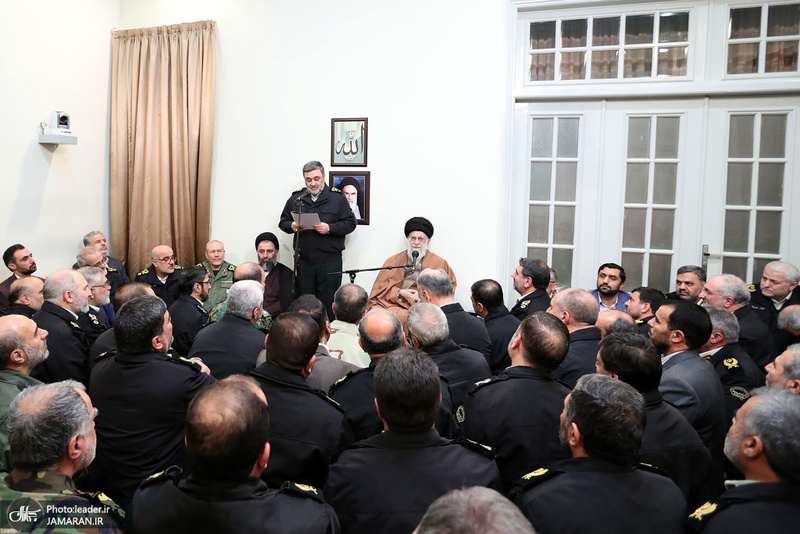 دیدار جمعی از فرماندهان و مسئولان نیروی انتظامی با رهبر معظم انقلاب