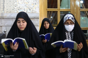 مراسم دعا و احیای شب بیست و یکم ماه رمضان در حرم امام رضا(ع)