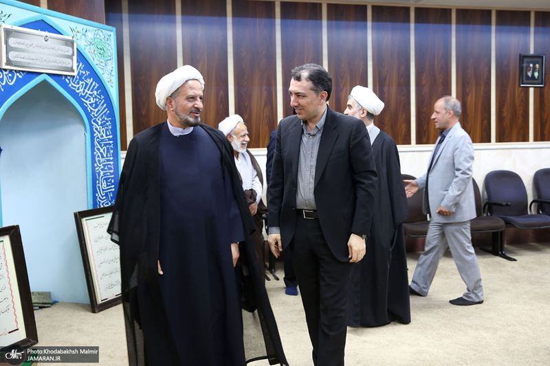 دیدار نوروزی رئیس موسسه تنظیم و نشر آثار امام خمینی (س) با کارکنان موسسه
